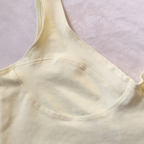 *SOLD*Me To We Adorable Cropped Yellow Tank Top - Picture 5 of 5